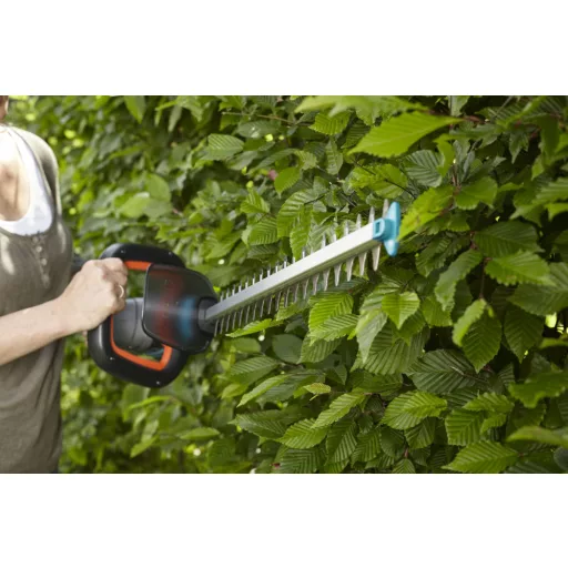 Gardena comfortcut 50/18v p4a sövénynyíró akkumulátorral