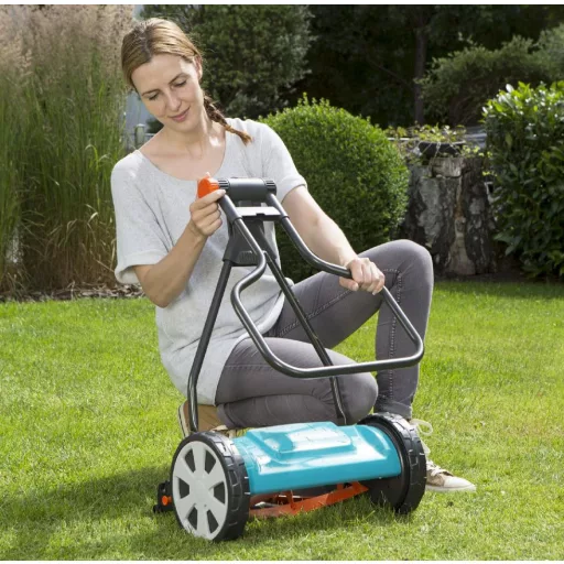 Gardena classic suhanó fűnyíró 330