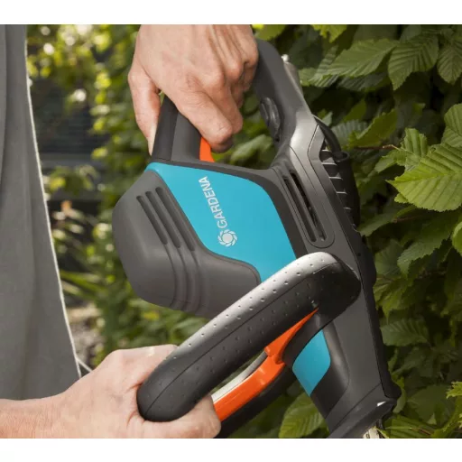 Gardena comfortcut 600/55 elektromos sövénynyíró