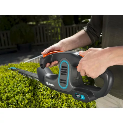 GARDENA EasyCut Li Akkumulátoros sövénynyíró – Sövényvágó