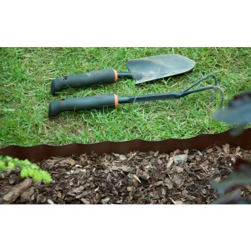 Gyepszegély, hullámos 20cm/9m barna – Szegélyek