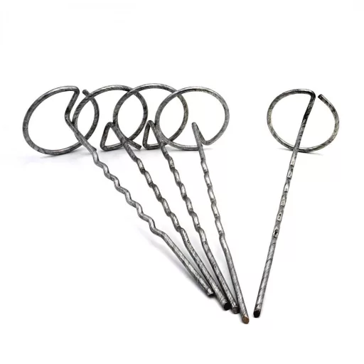 Fém rögzítőtüske  21cm magasság, 5db/csom