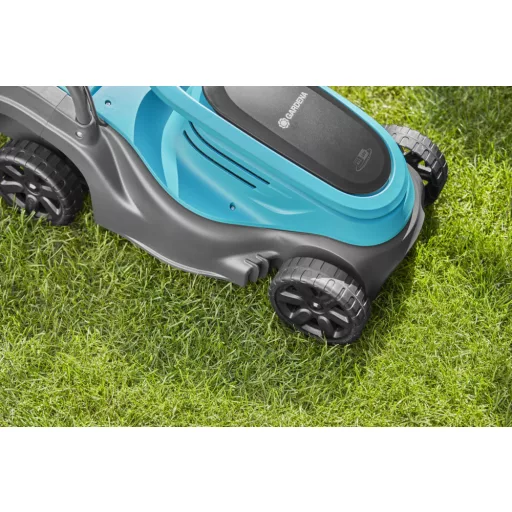 PowerMax 30/18V P4A akkumulátoros fűnyíró akkumulátorral