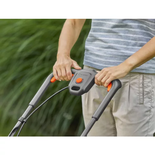 PowerMax 32/18V P4A akkumulátoros fűnyíró akkumulátorral