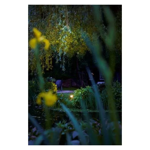 leszurhato-uveg-lampa