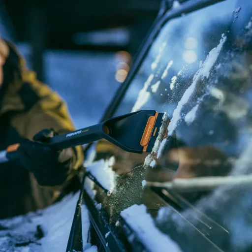 X-Series teleszkópos jégkaparó & forgatható hóseprű