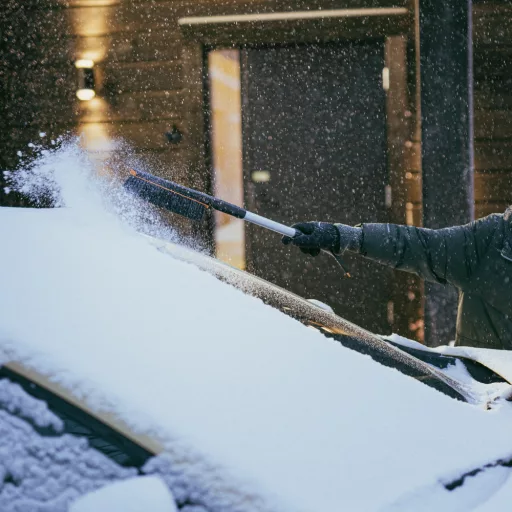 Plus jégkaparó & hóseprű (L)