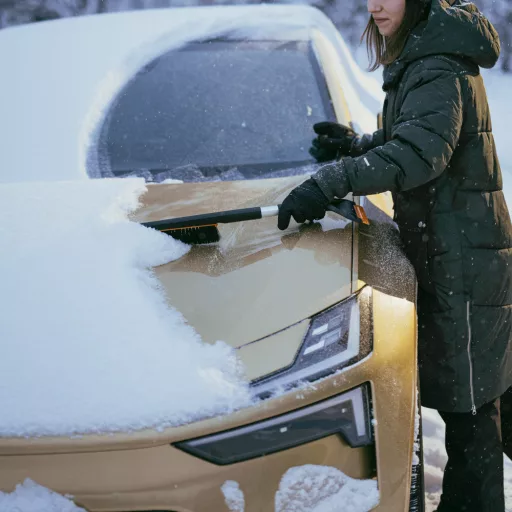 Plus jégkaparó & hóseprű (S)