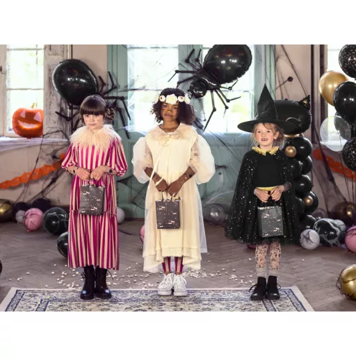 Fekete szoknya, univerzális